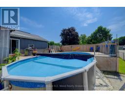 4 WEST STREET N - 30