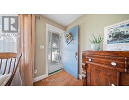 912 ALICE STREET - 9