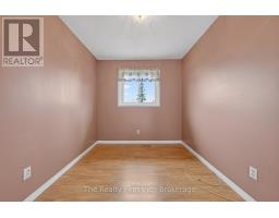 377 SPENCER STREET - 27