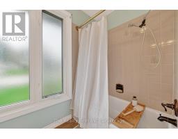 377 SPENCER STREET - 35