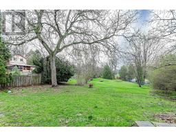 19 DUFFERIN STREET - 23