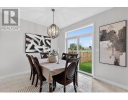 32 SUTHERLAND CRESCENT - 12