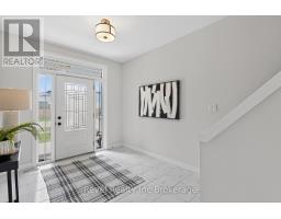 32 SUTHERLAND CRESCENT - 9