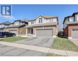 427 CHAMPLAIN AVENUE - 3