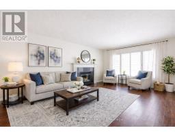 427 CHAMPLAIN AVENUE - 7