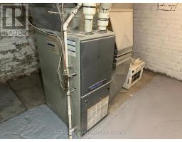 358 GLEBE STREET E - 22