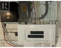 358 GLEBE STREET E - 25