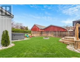 2 PALMER STREET W - 21