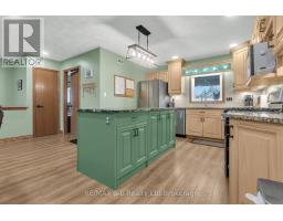 2 PALMER STREET W - 4