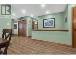 2 PALMER STREET W - 6