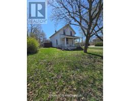 152 CHARLES STREET E - 1