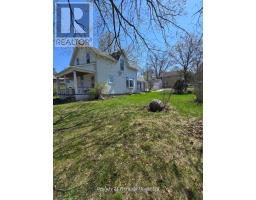 152 CHARLES STREET E - 2