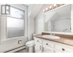 152 CHARLES STREET E - 21