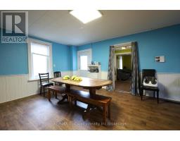 232 JOHN STREET S - 12