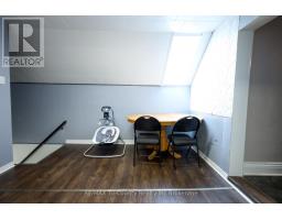 232 JOHN STREET S - 35