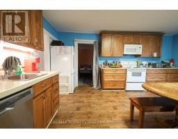 232 JOHN STREET S - 9