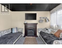 717 NORMANDY DRIVE - 43