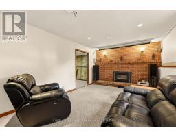 30 ASHTON COURT - 17