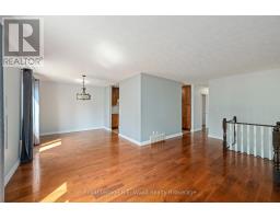 5 KAMPS CRESCENT - 13