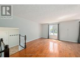5 KAMPS CRESCENT - 14