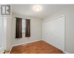 5 KAMPS CRESCENT - 20