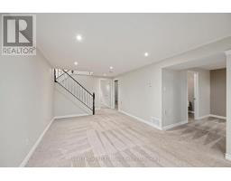 5 KAMPS CRESCENT - 35