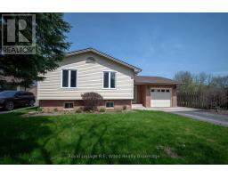 5 KAMPS CRESCENT - 4