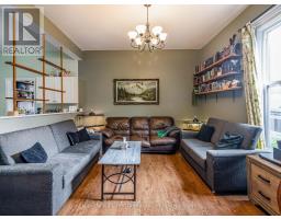 552 HATCH STREET - 7