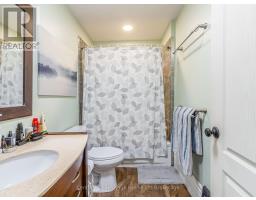 552 HATCH STREET - 9