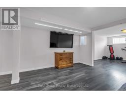 1137 PEARSON DRIVE - 23