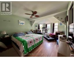 38 HARVEY STREET - 9