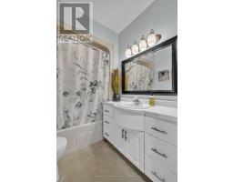 116 BAIRD STREET S - 25