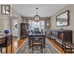 57 EDWIN CRESCENT - 8
