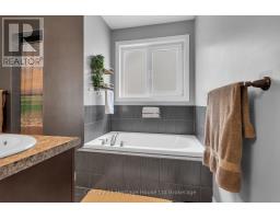 832 HALIFAX ROAD - 25