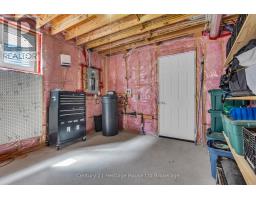 832 HALIFAX ROAD - 30