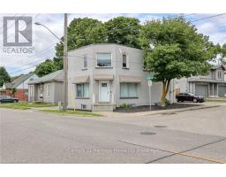 729 HOUNSFIELD STREET - 1