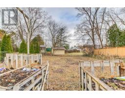 242 CLARKE STREET N - 19