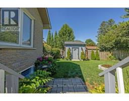 12 GRAYDON DRIVE - 39