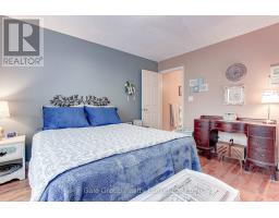 35 SERES DRIVE W - 15