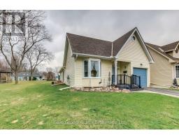 35 SERES DRIVE W - 2