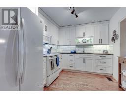 35 SERES DRIVE W - 5