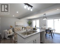 303 SIMCOE STREET - 10