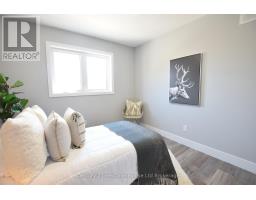 303 SIMCOE STREET - 30