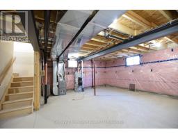 303 SIMCOE STREET - 38