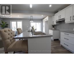 303 SIMCOE STREET - 9