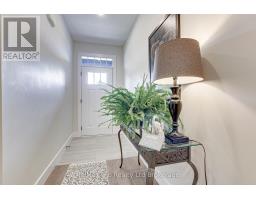 402 - 12 WASHINGTON STREET W - 12