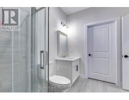 402 - 12 WASHINGTON STREET W - 13