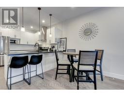 402 - 12 WASHINGTON STREET W - 8