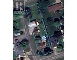 27 GISSING STREET W - 11