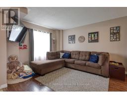 27 TOMPKINS COURT - 4